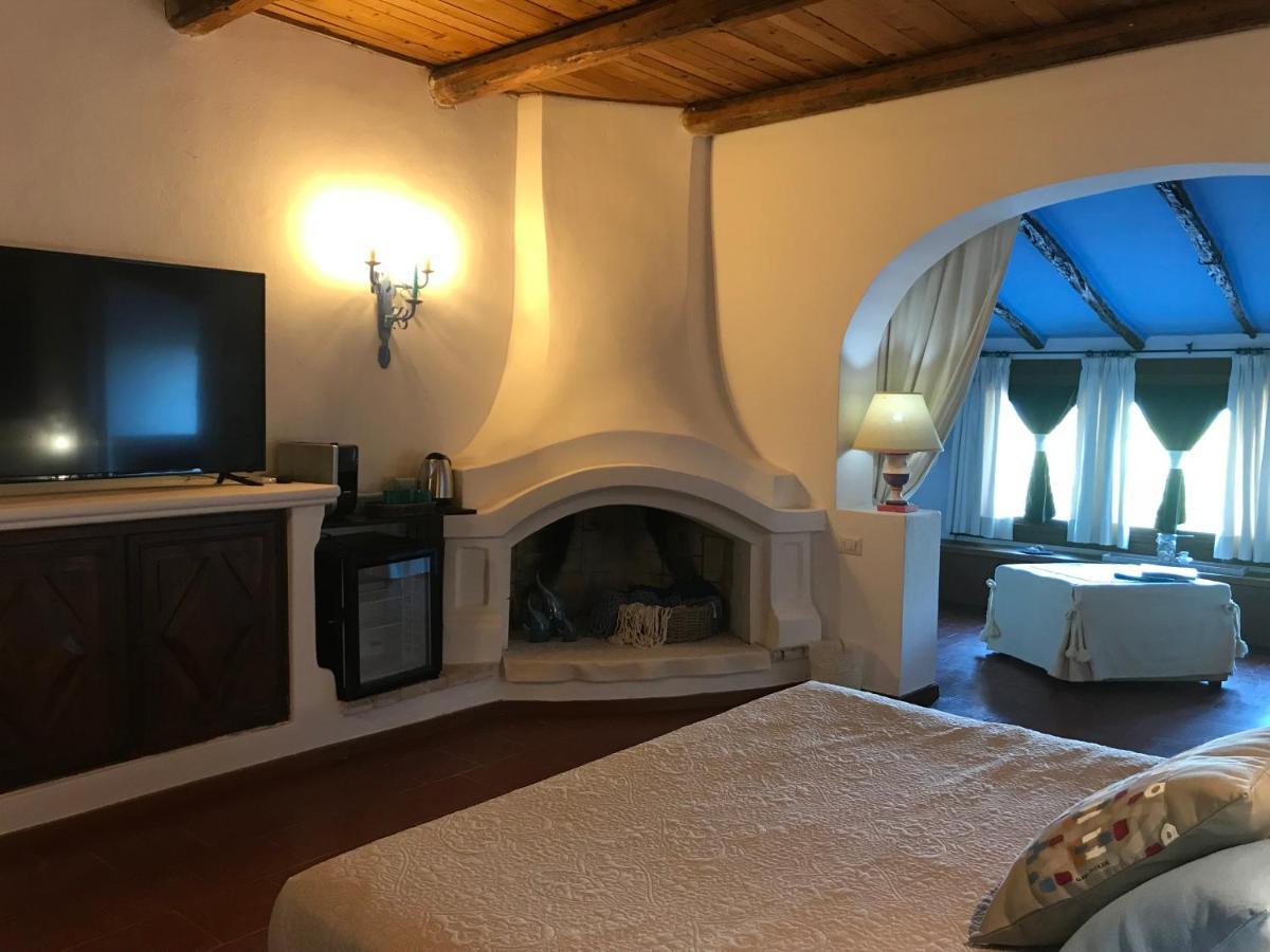 Palmasera Charming Suites กาลาโกโนเน ภายนอก รูปภาพ